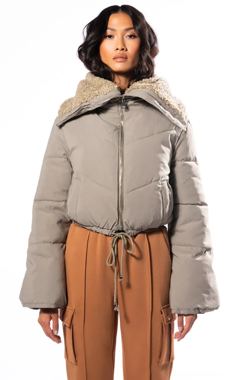 AMANDA CROP PUFFER WITH SHERPA COLLAR