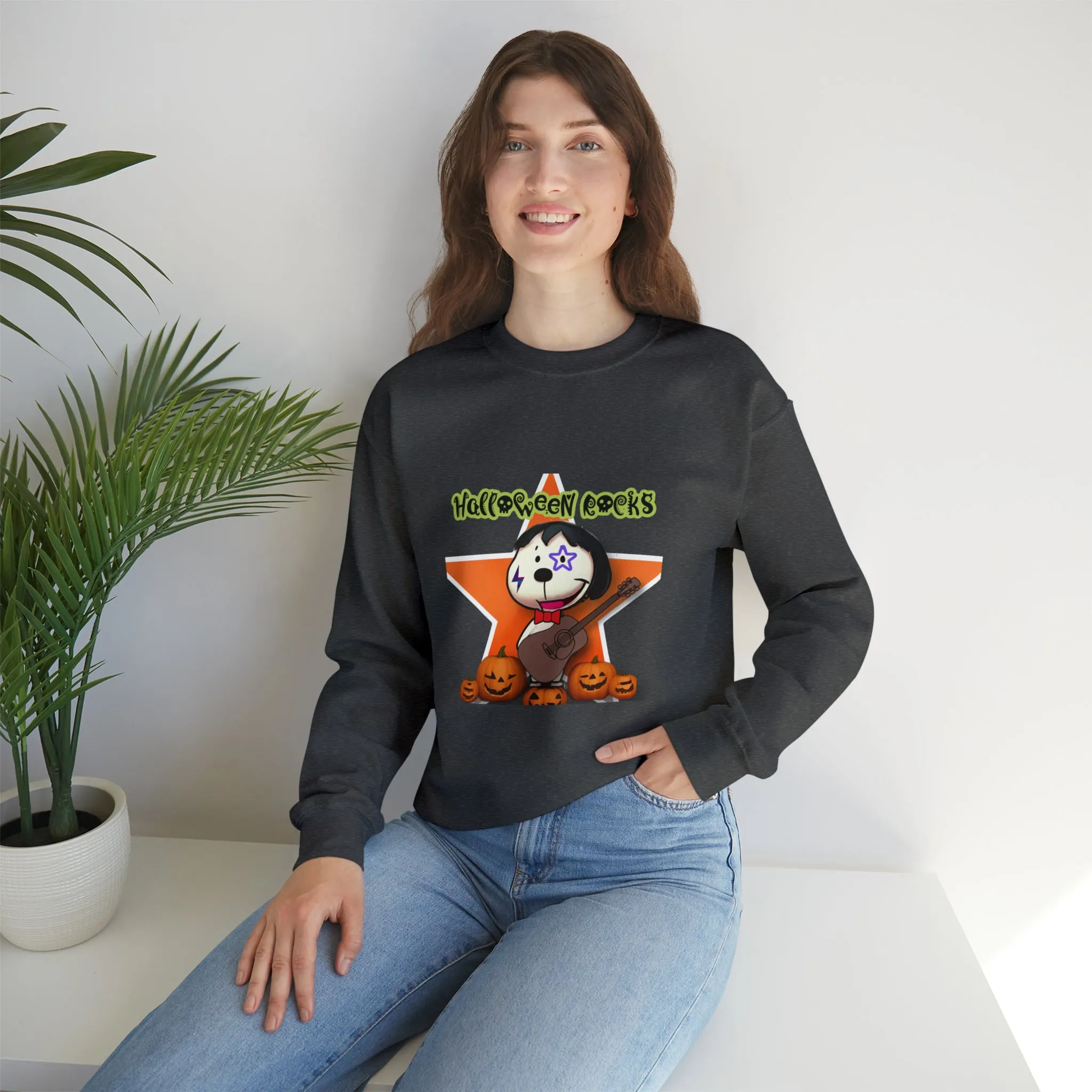 Halloween rocks Unisex Heavy Blend™ Crewneck Sweatshirt