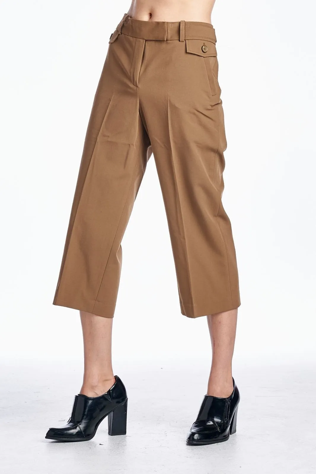 Larry Levine Stretch Tailored Capris