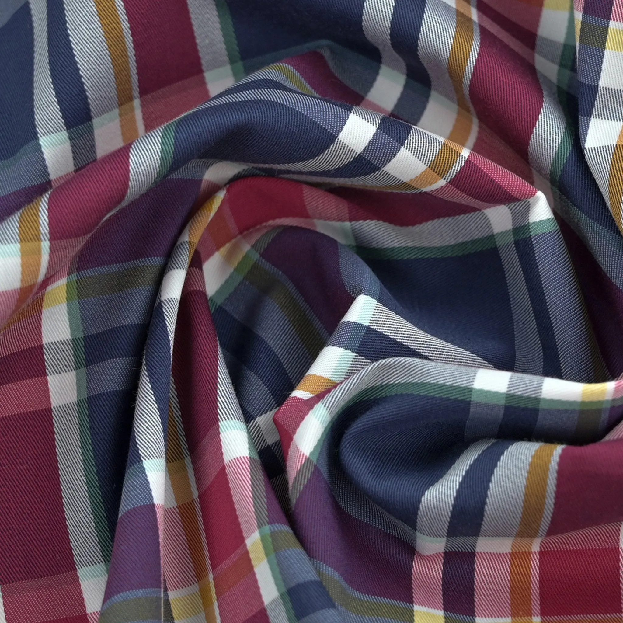 Multicolor Poplin Plaid Fabric 99057